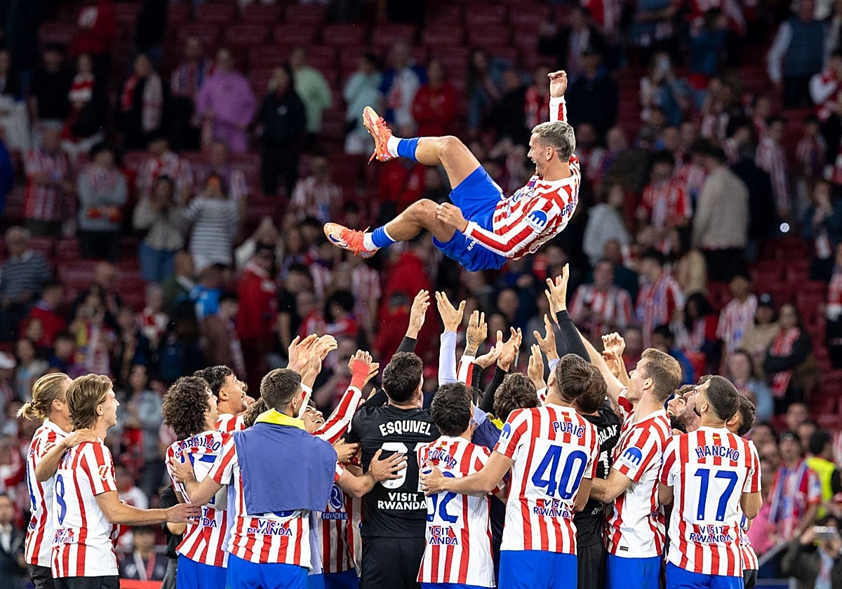 Griezmann rompe en lágrimas en su despedida del Wanda Metropolitano con Atlético de Madrid