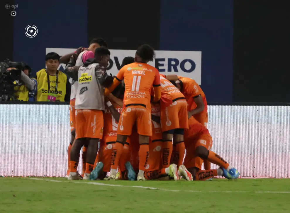 Independiente del Valle dejó escapar la victoria y cayó 3-2 ante Libertad de Loja en un final dramático por LigaPro