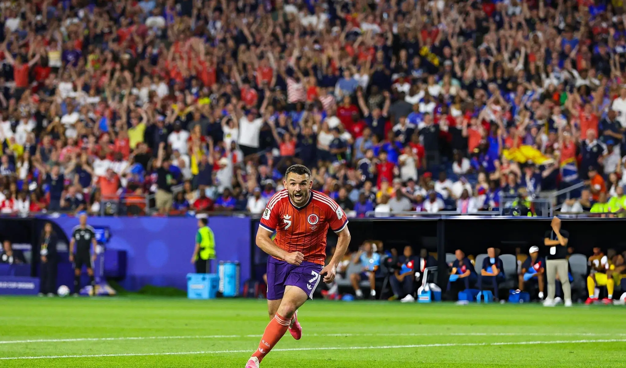 Escocia derrota a Haití y lidera el Grupo C del Mundial