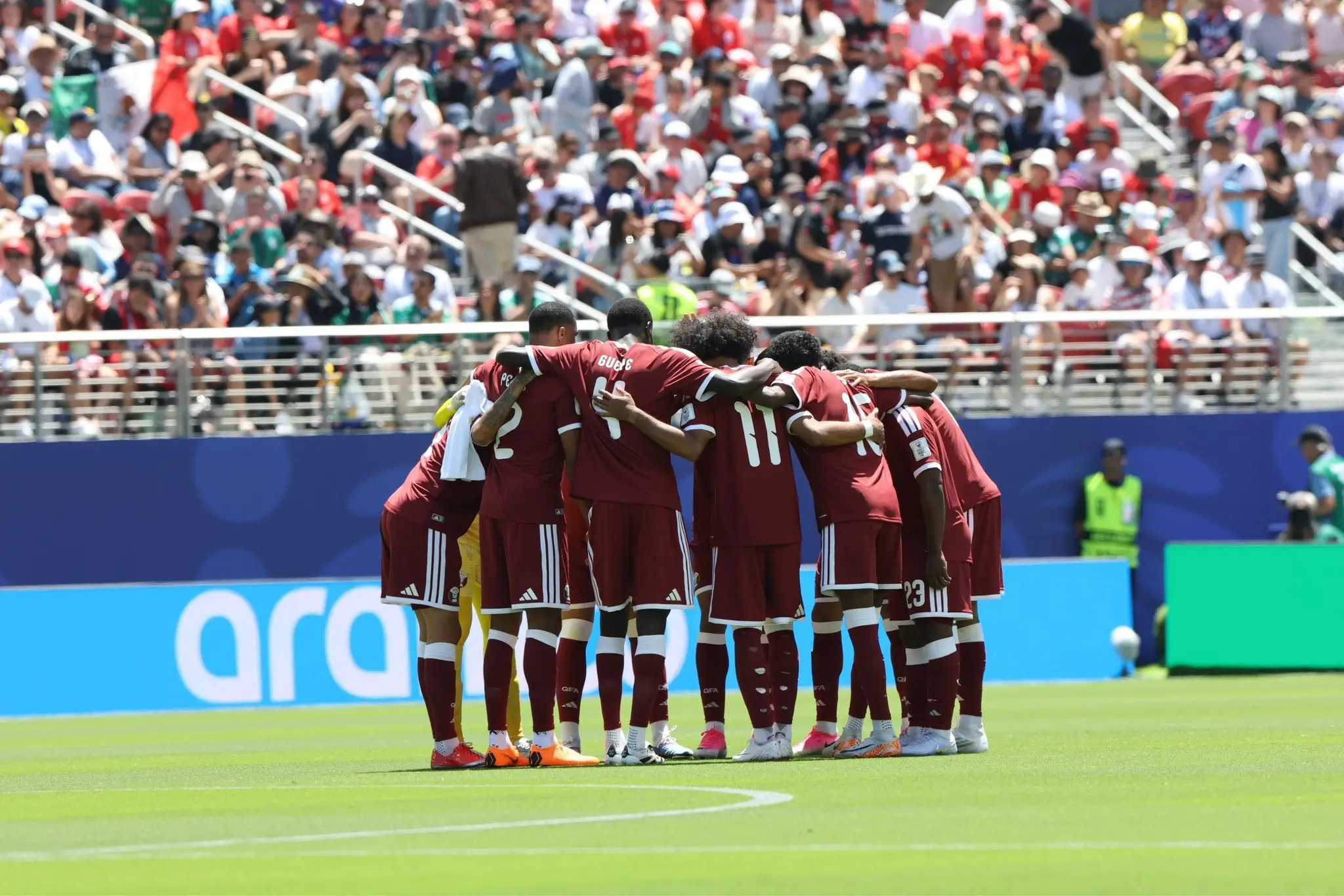 Qatar rescata un empate agónico ante Suiza en Santa Clara