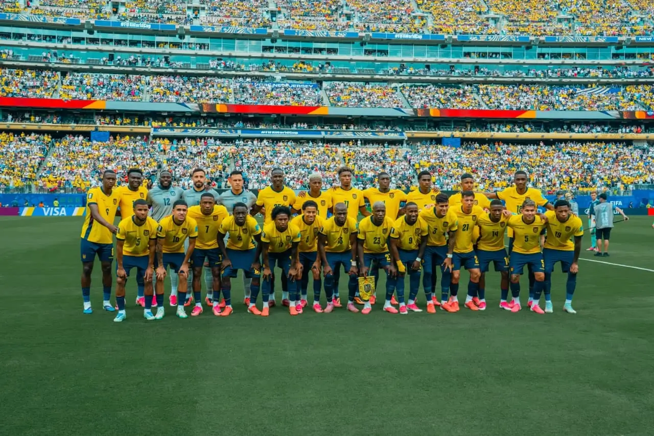 Hinchas de Ecuador preparan gran banderazo en México