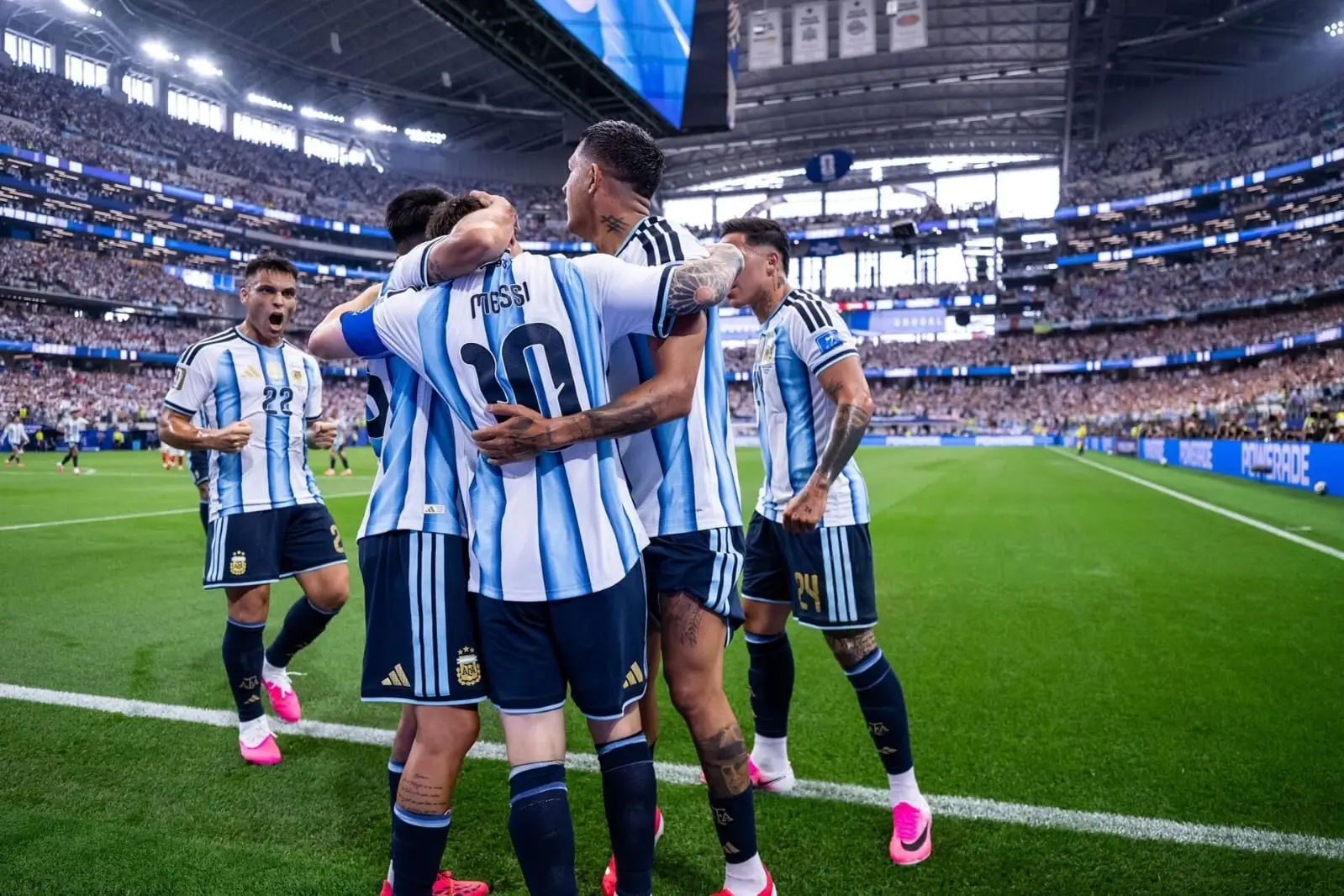 Argentina venció a Austria y Messi hizo historia