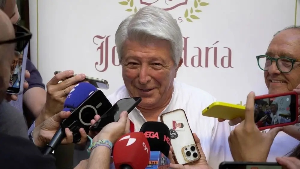 Cerezo confirma el futuro de Julián Álvarez en Atlético