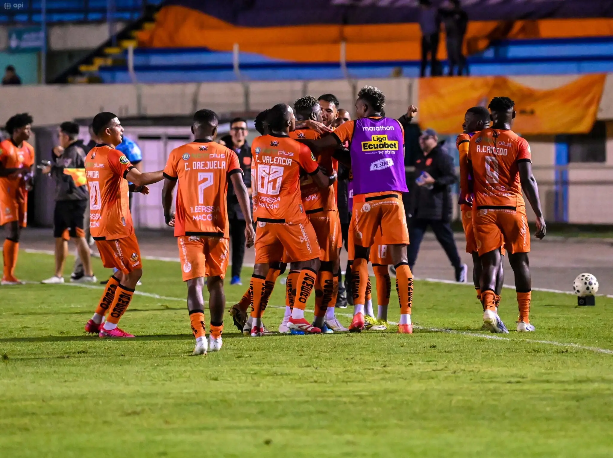 Libertad golea a Orense y sale del hexagonal del descenso