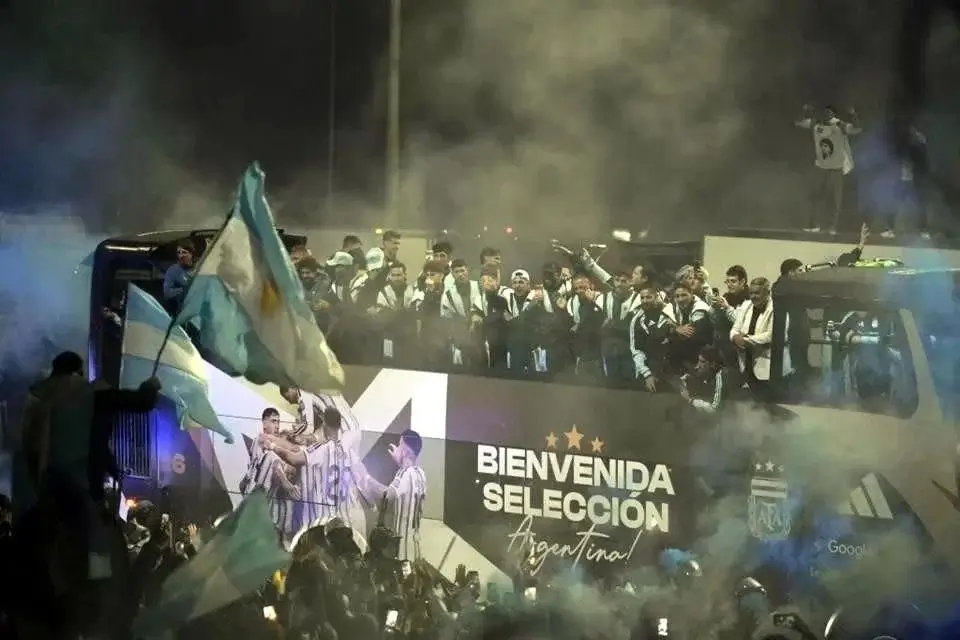 Argentina volvió a casa con una emotiva bienvenida