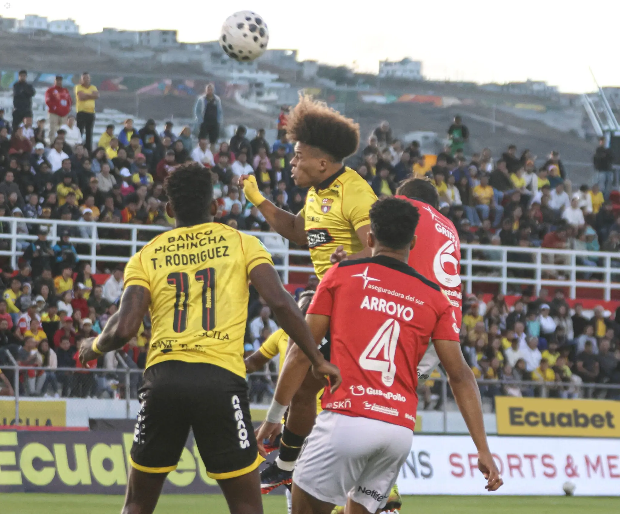 Barcelona SC rescata un empate ante Leones FC