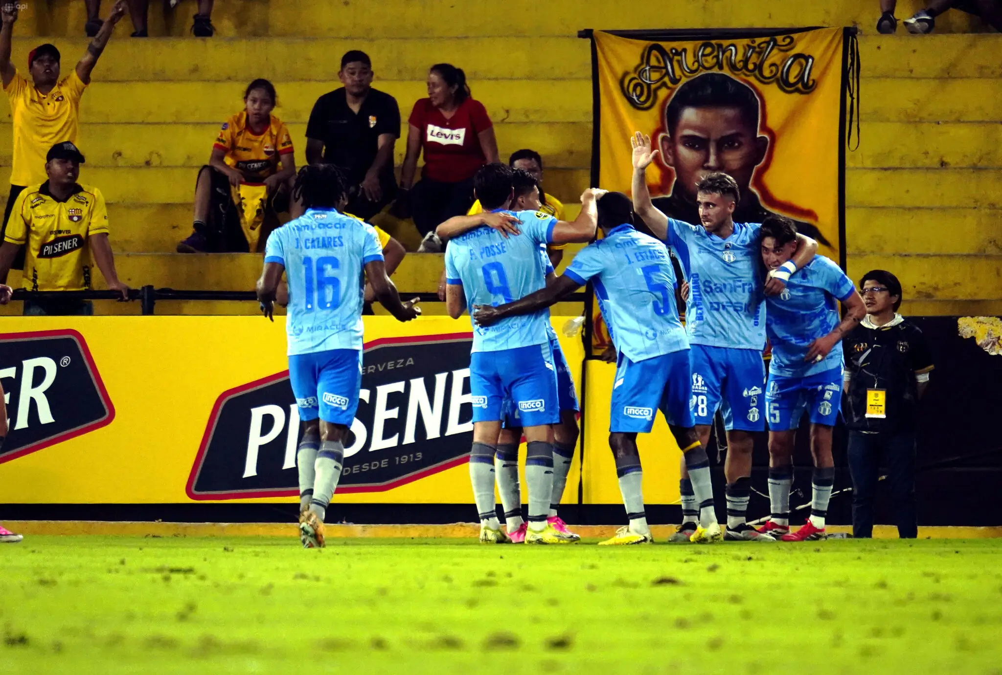 Macará golpea a Barcelona SC y desata crisis en el Monumental