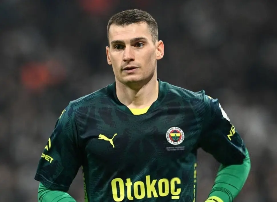 Barcelona avanza por el fichaje de Dominik Livaković