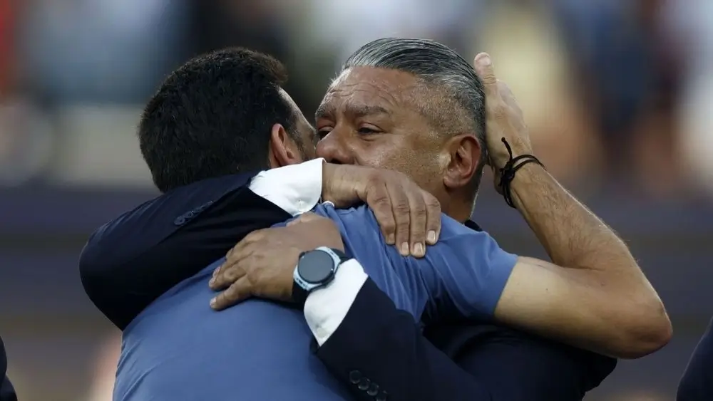 Scaloni y Tapia avanzan en la renovación