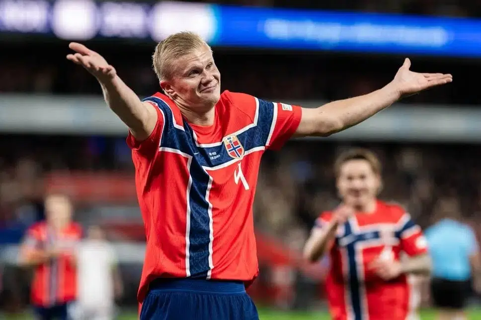 Haaland decide el Noruega-Dinamarca con doblete