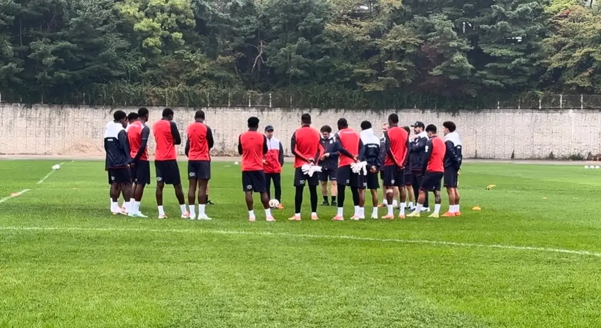 Ecuador vuelve al trabajo tras el 3-0 ante Corea
