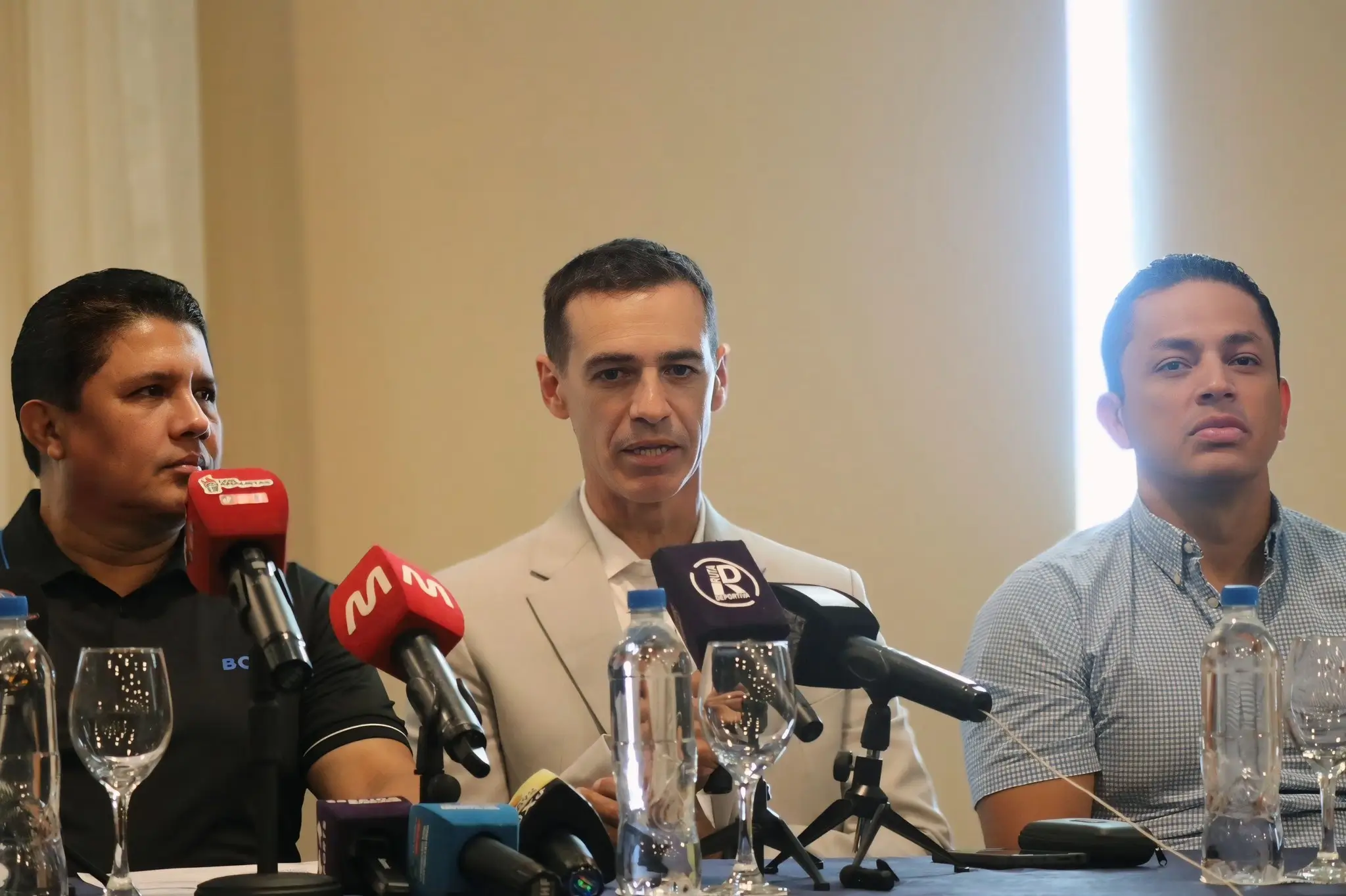Ariel Graziani pide mantener 16 clubes en LigaPro