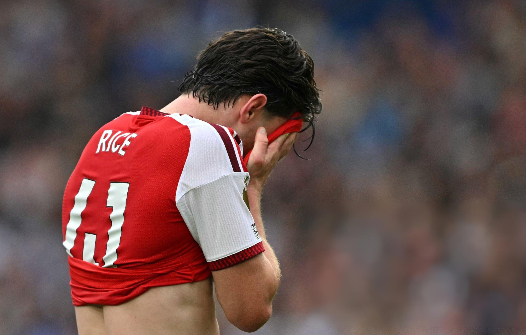 Brighton termina con el inicio perfecto del Arsenal