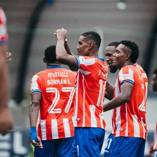 Atlético FC asciende a Serie A con gol de Fidel Martínez